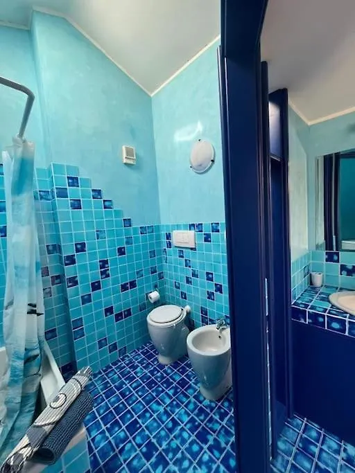 Solemahouse - The Bright Attic Apartment Bergamo 0*,  Italy